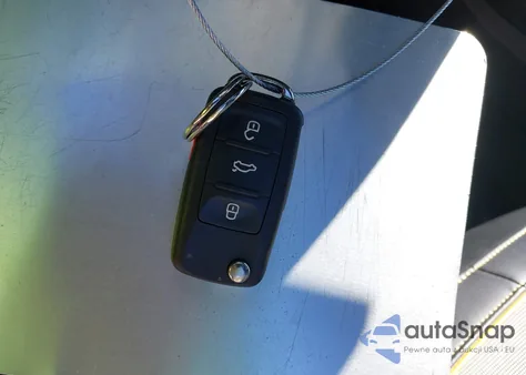 2016 Volkswagen Beetle 1.8T Dune from USA, damaged, VIN 3VWS17AT0GM621136